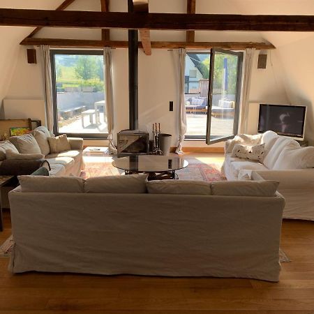 Design Appartment With Big Terrace Halsenbach Esterno foto