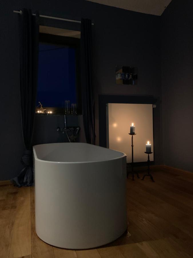 Design Appartment With Big Terrace Halsenbach Esterno foto